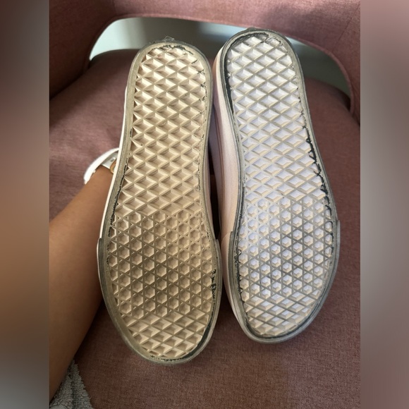 Classic Pink Van - Picture 6 of 7